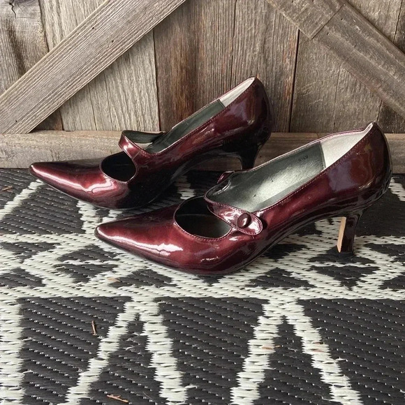 Vaneli |  Heels - Picture 3 of 7